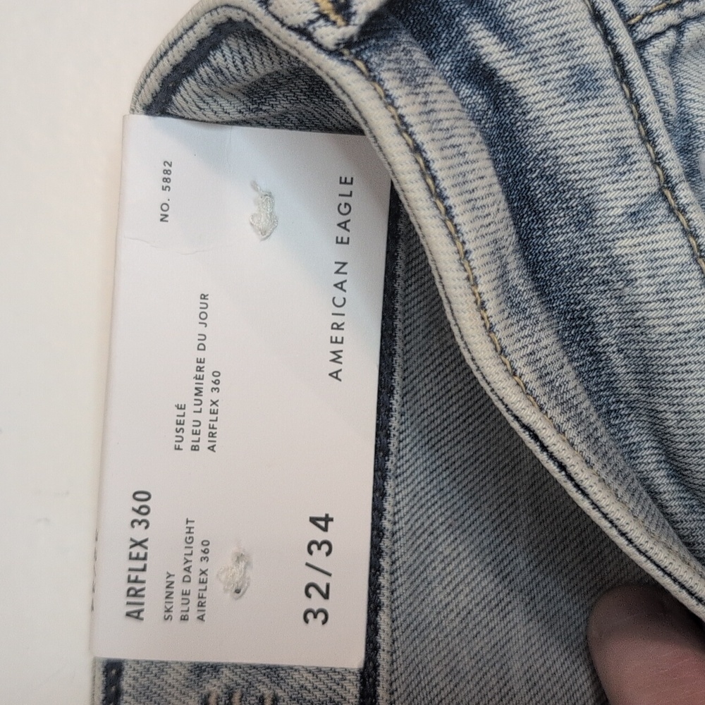 AEO American Eagle Airflex 360 Skinny Distressed Jeans 32/34 NWT - Picture 3 of 5